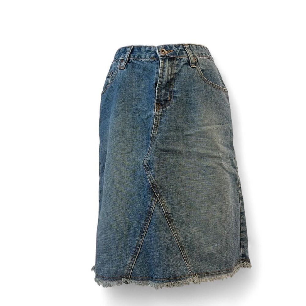 Y2k Aeropostale Women's Blue Denim Skirt